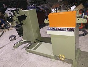 UTL-200精密自動